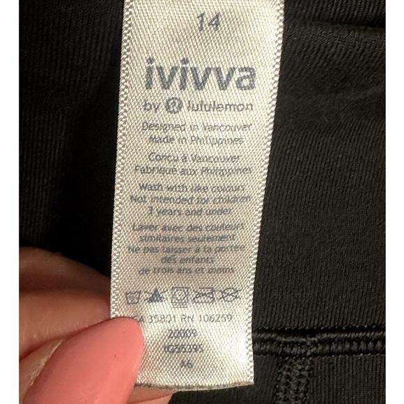 Ivivva Solid Black Athletic Leggings Girls Size 14 - Picture 3 of 4